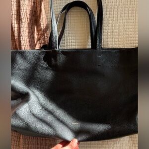 Cuyana Classic Easy Tote – Black | Excellent Condition